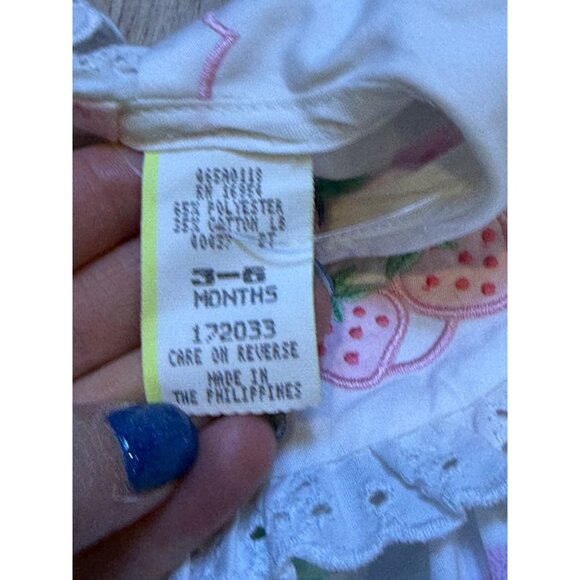 Vintage Baby Strawberry Print Bubble Romper 3-6 Months Cotton - Picture 8 of 9